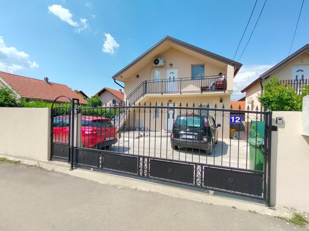 A1 - Airport Belgrade Apartment Exterior foto