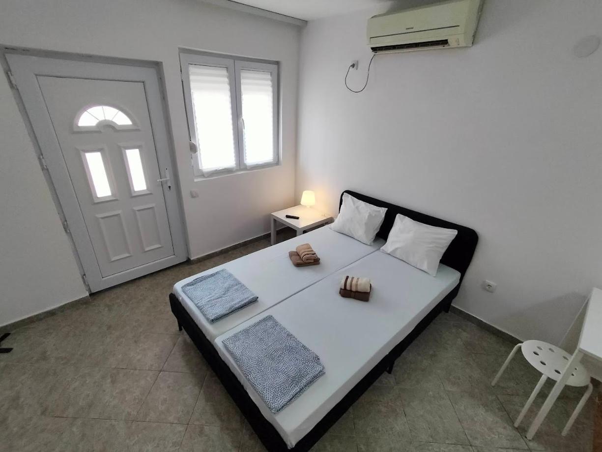 A1 - Airport Belgrade Apartment Quarto foto